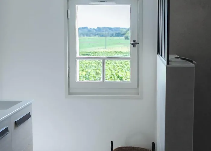 Dom wakacyjny Logis De Belle Rive