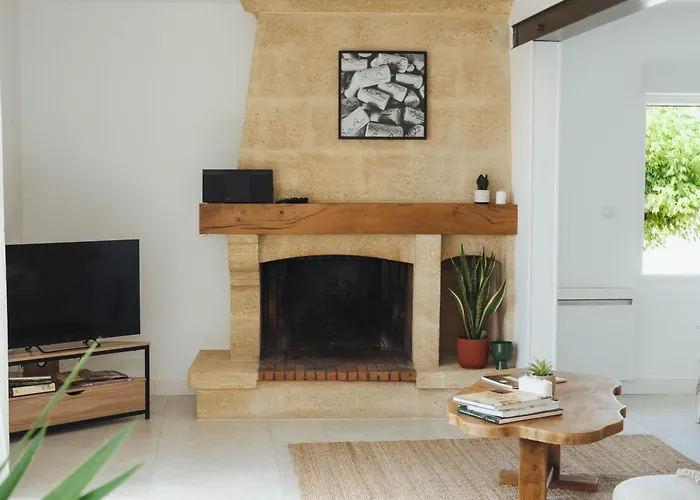 Dom wakacyjny Logis De Belle Rive Saint-Sulpice-de-Faleyrens